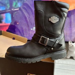 Pristine condition Harley-Davidson Men’s Booker Engineer Riding Boots